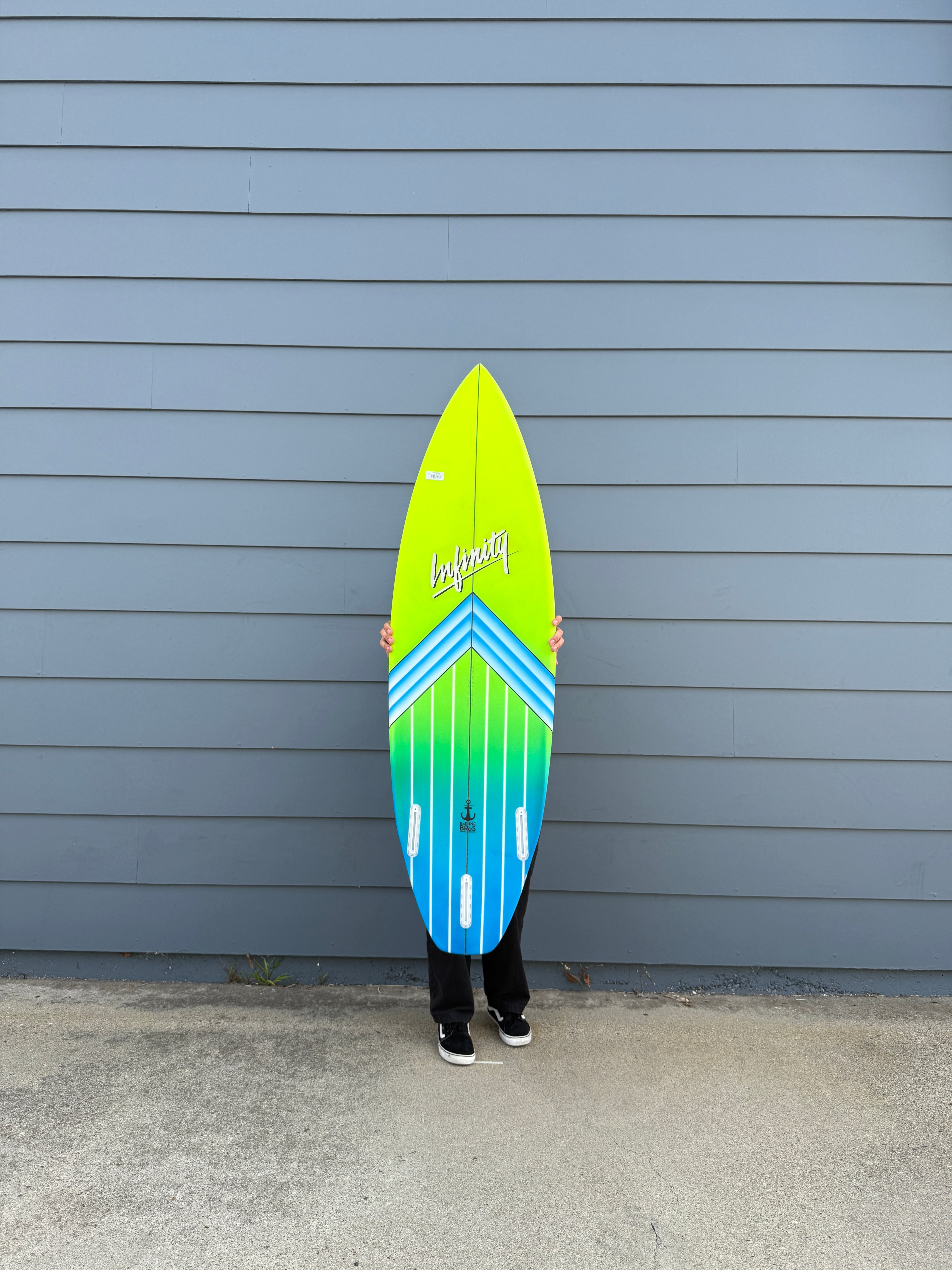 SURFBOARDS FOR SALE – Shred & Speed