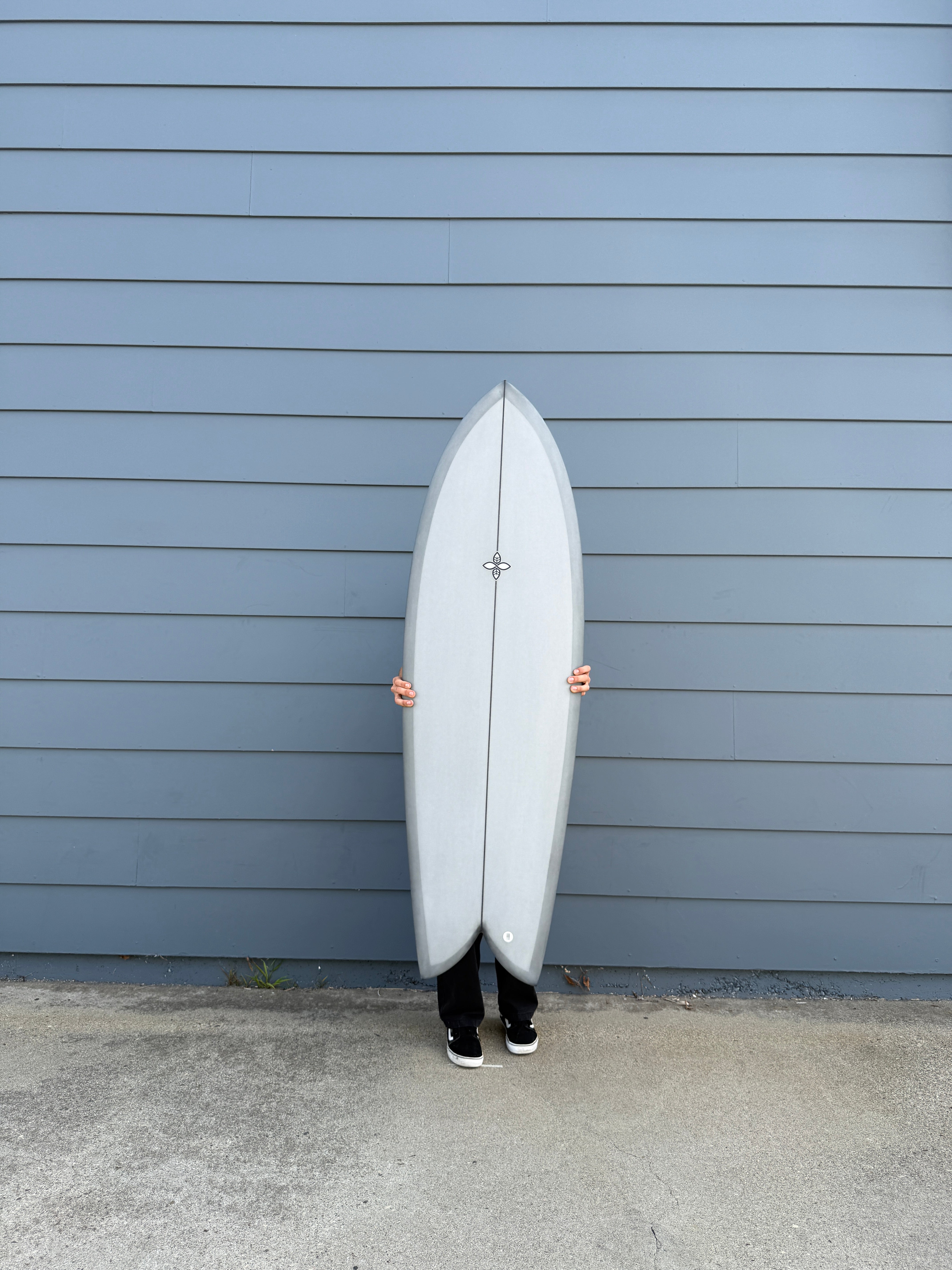 SURFBOARDS FOR SALE – Shred & Speed